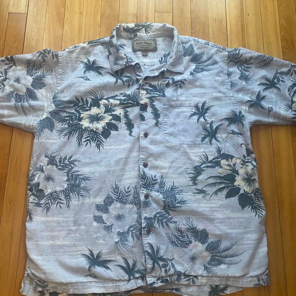 Men's Palm Island‎ Clothing Co. Hawaiian Shirt  Size XL.